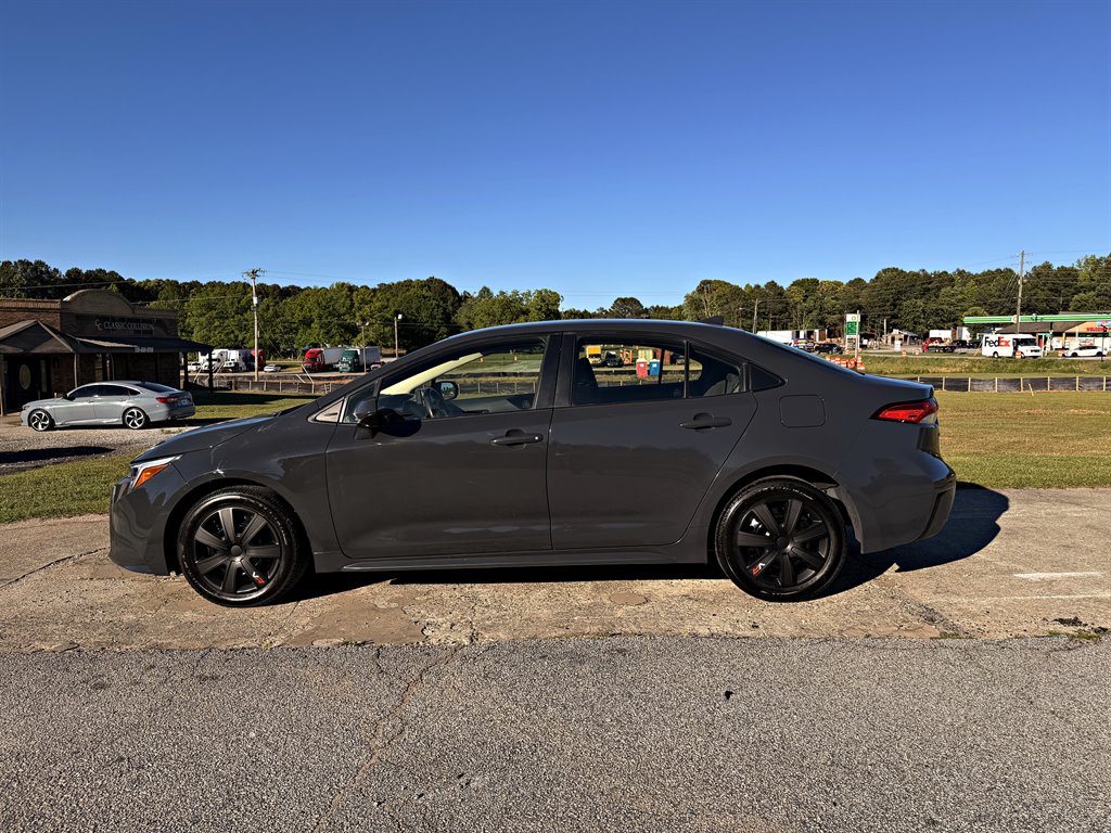 2023 Toyota Corolla - $15,995