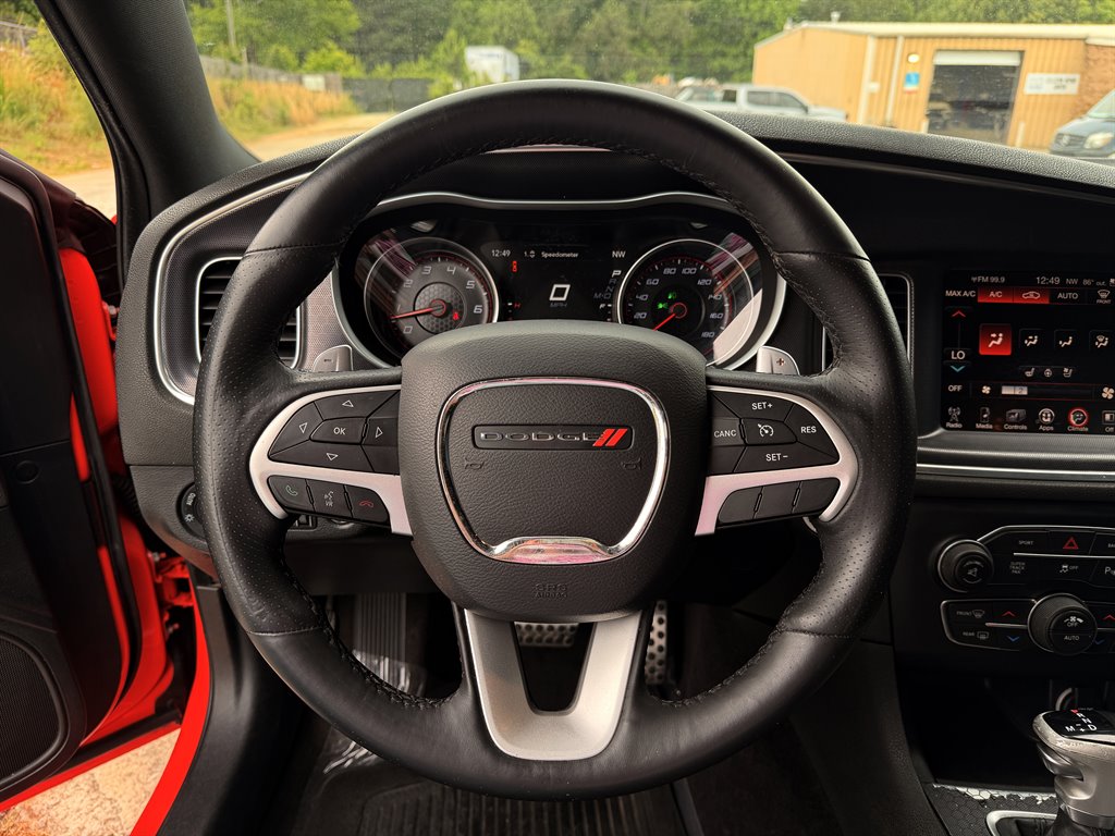 2016 Dodge Charger - $28,995