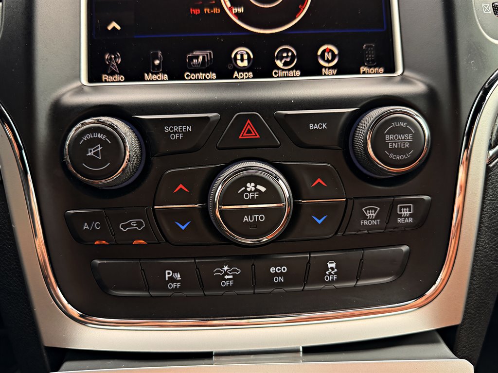 2015 Jeep Cherokee - $24,995