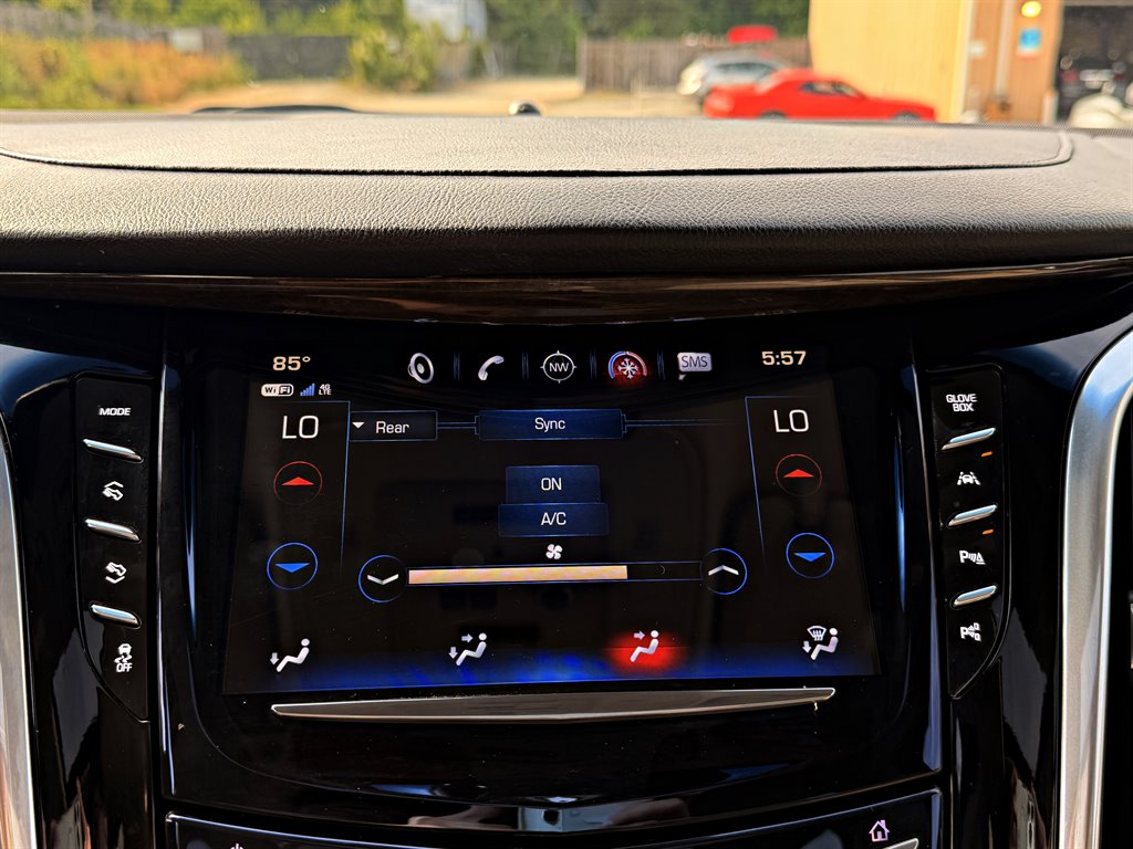 2019 Cadillac Escalade - $24,995