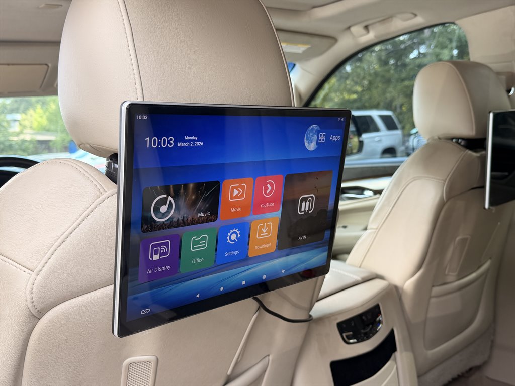 2019 Cadillac Escalade - $24,995