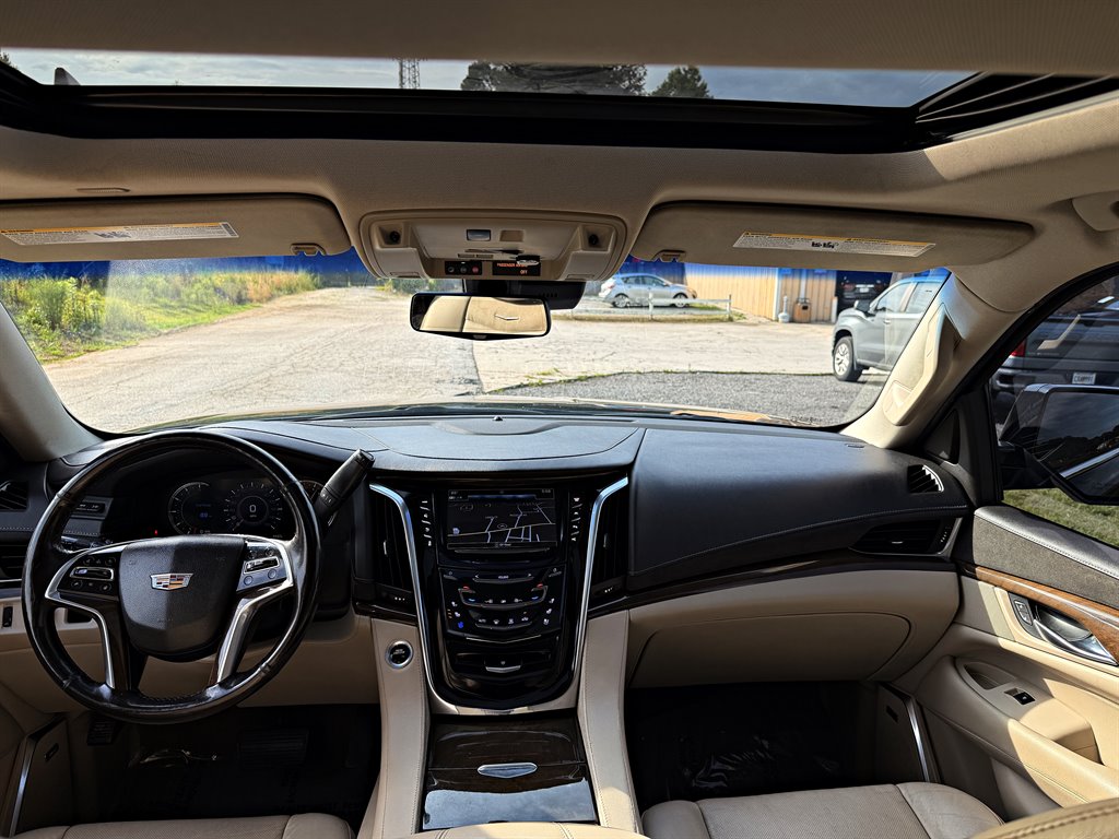 2019 Cadillac Escalade - $24,995