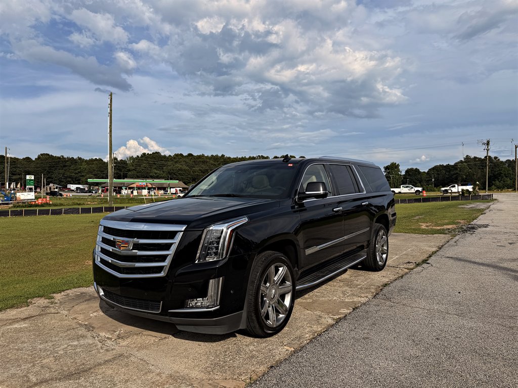 2019 Cadillac Escalade - $24,995