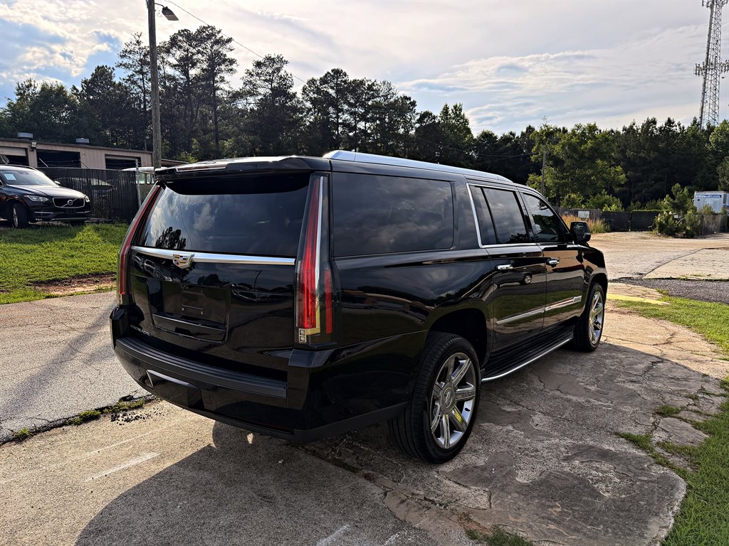 2019 Cadillac Escalade - $24,995
