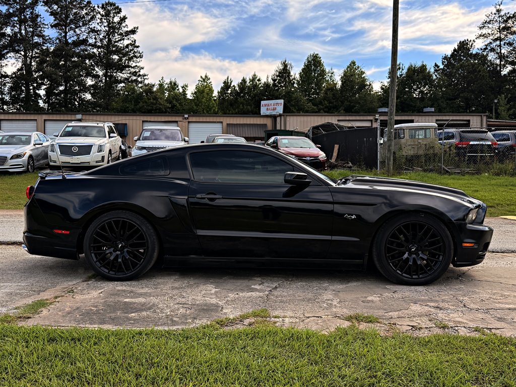 2014 Ford Mustang - $10,995