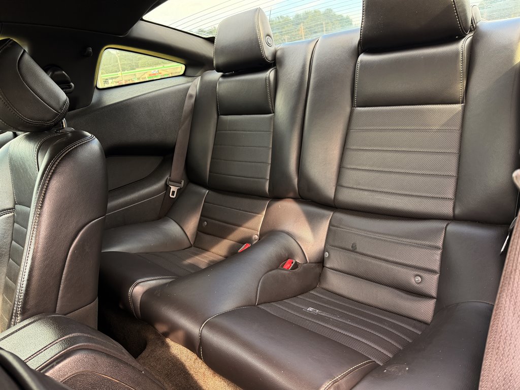 2014 Ford Mustang - $10,995