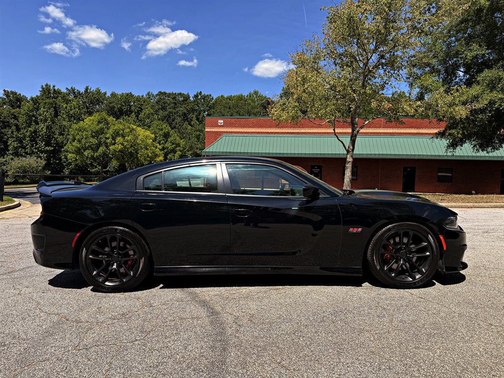 2020 Dodge Charger - $28,995