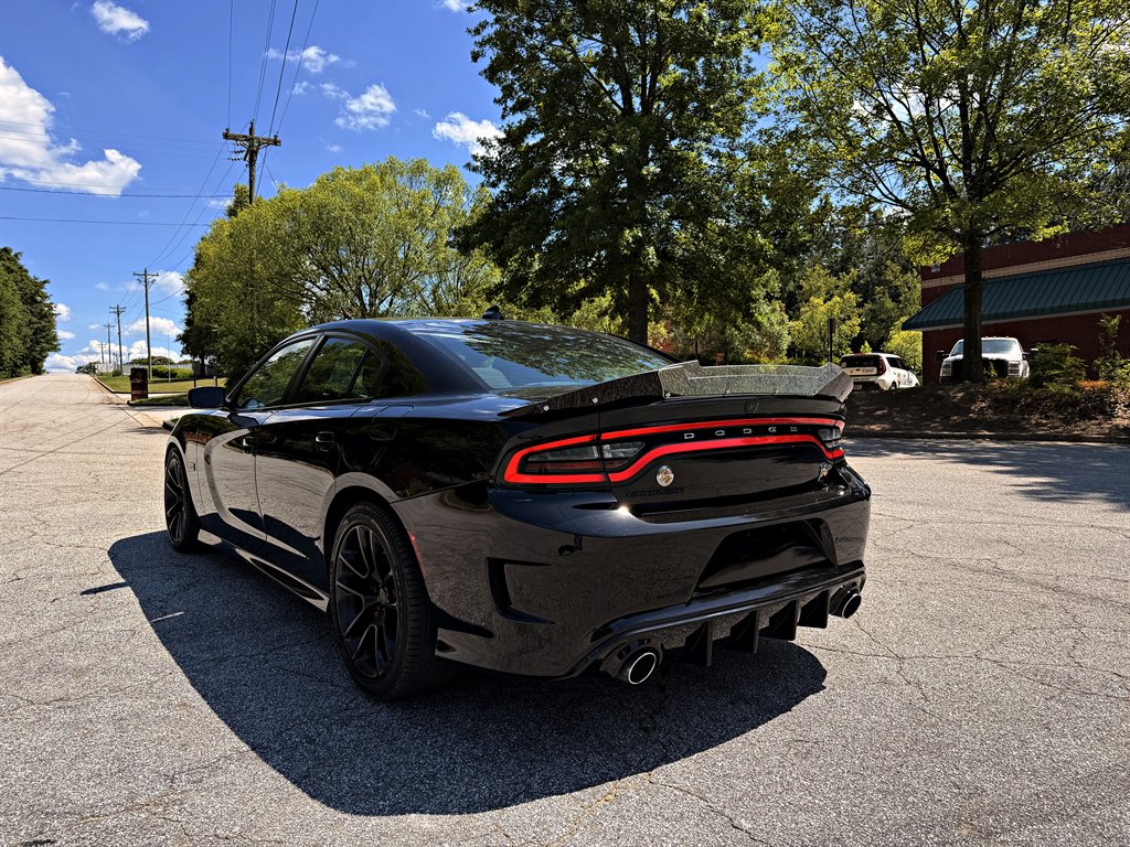 2020 Dodge Charger - $28,995
