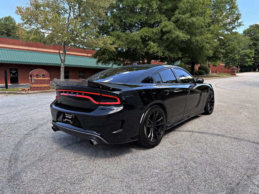 2017 Dodge Charger - $25,995