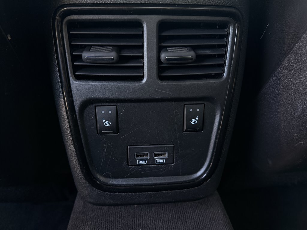 2017 Dodge Charger - $25,995