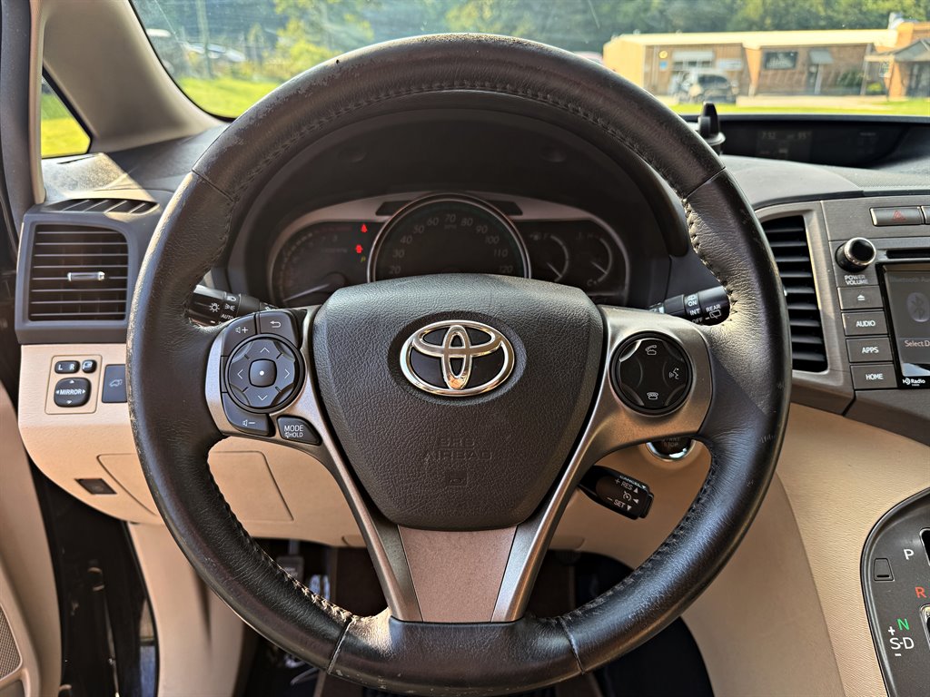 2015 Toyota Venza - $14,995