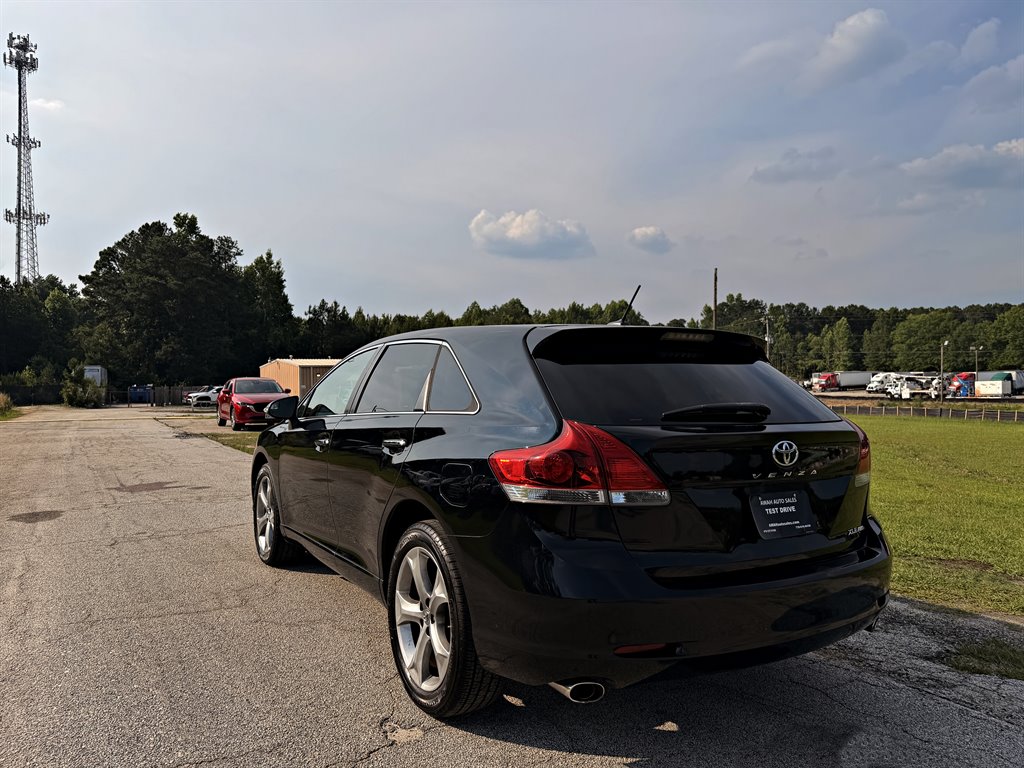 2015 Toyota Venza - $14,995