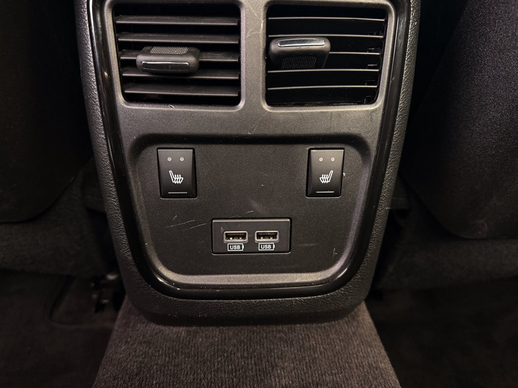 2018 Dodge Charger - $27,995