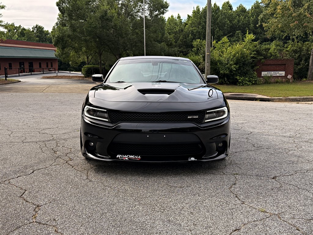 2018 Dodge Charger - $27,995
