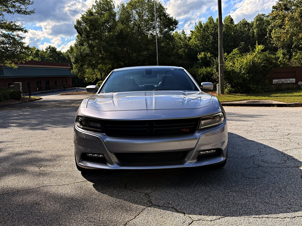 2016 Dodge Charger - $17,995