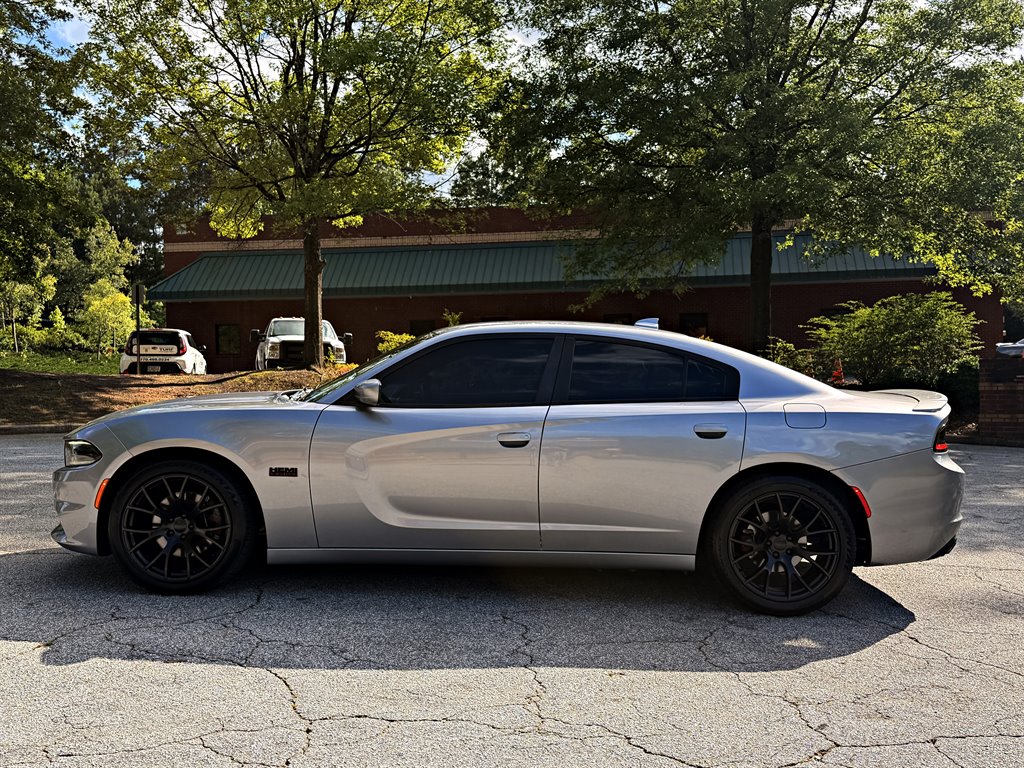 2016 Dodge Charger - $17,995