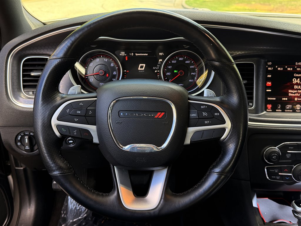 2016 Dodge Charger - $17,995