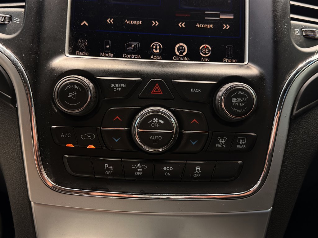 2014 Jeep Cherokee - $22,995