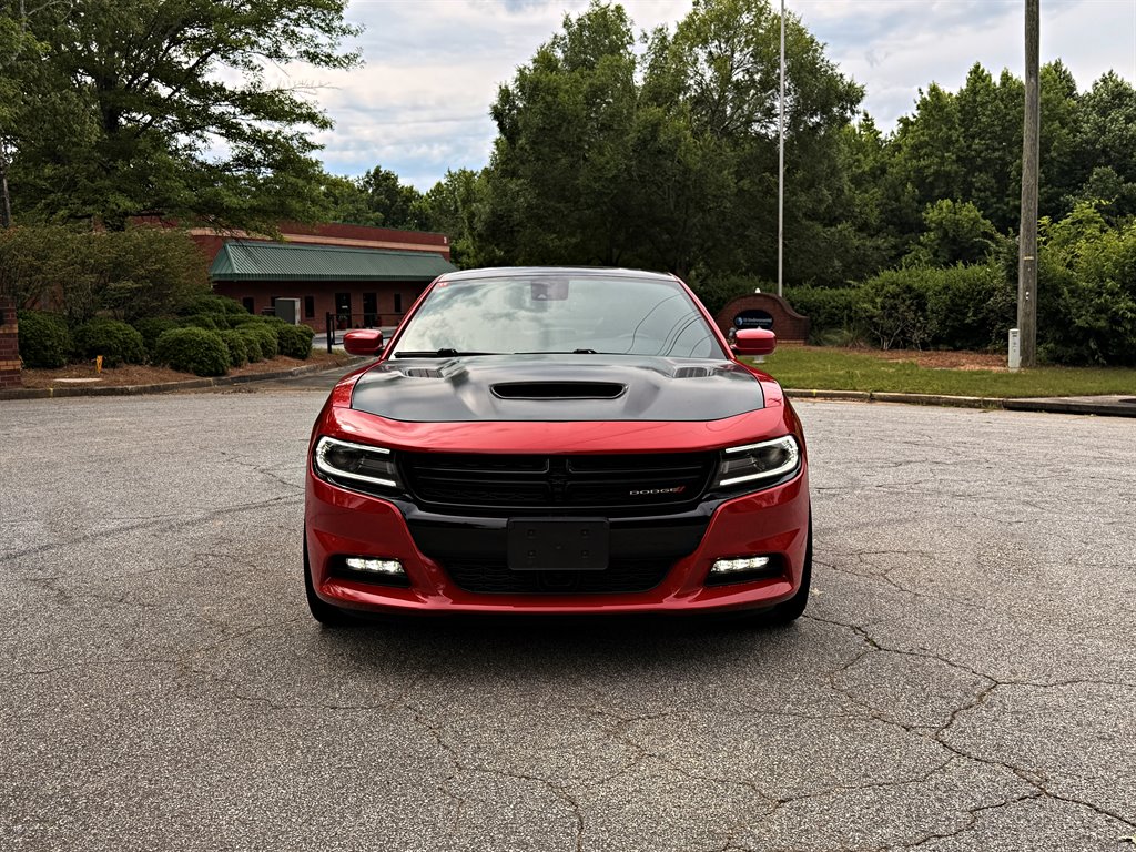 2017 Dodge Charger - $18,995