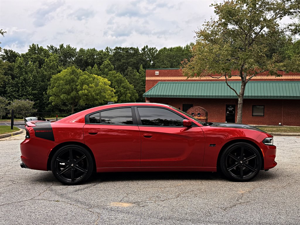 2017 Dodge Charger - $18,995