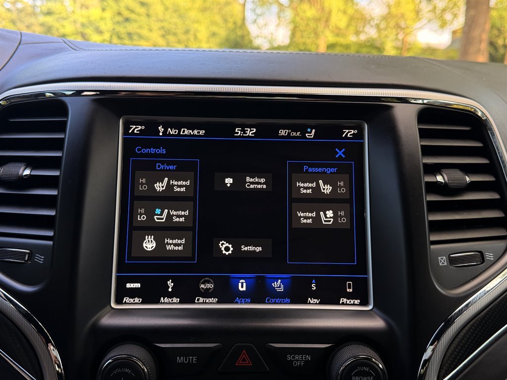 2018 Jeep Cherokee - $37,995