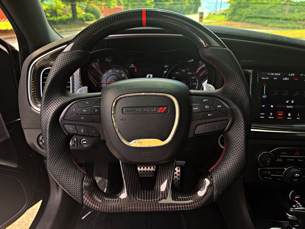 2019 Dodge Charger - $33,995