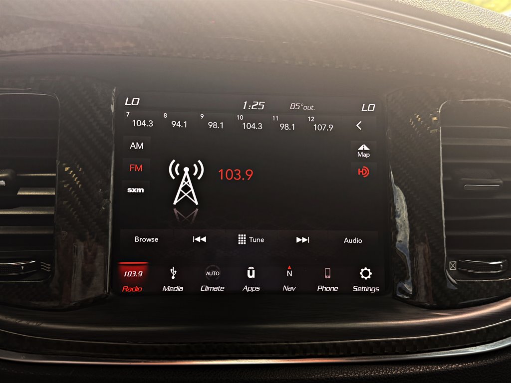 2019 Dodge Charger - $33,995