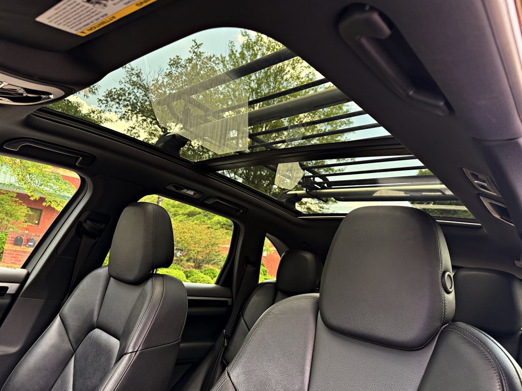 2016 Porsche Cayenne - $14,995