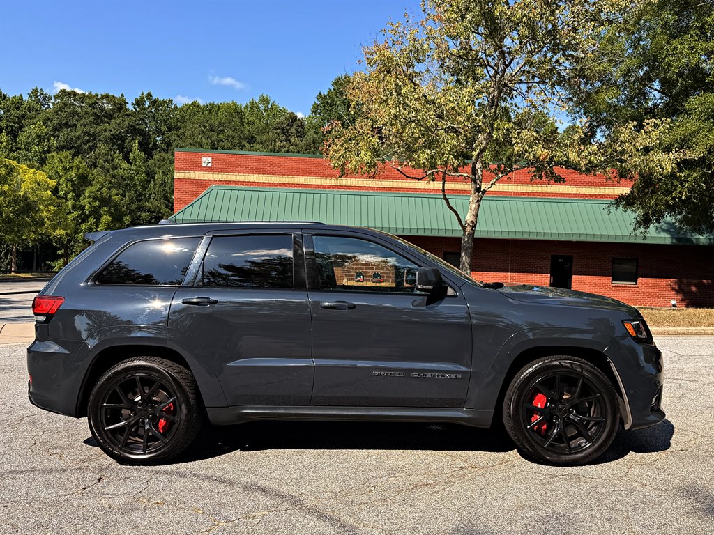 2017 Jeep Cherokee - $31,995