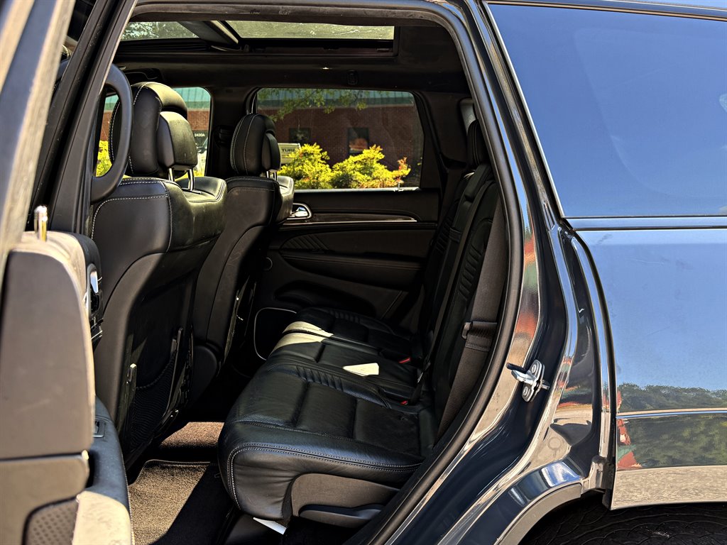 2017 Jeep Cherokee - $31,995