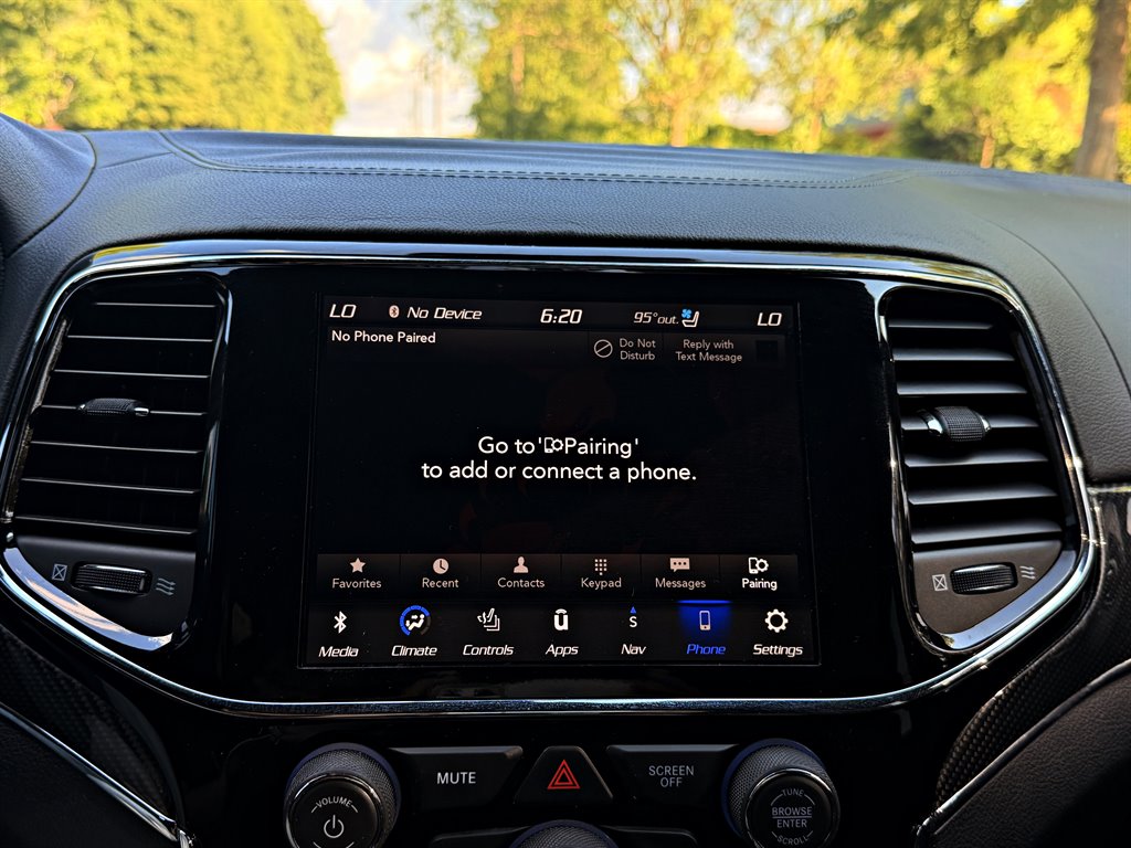 2020 Jeep Cherokee - $48,995