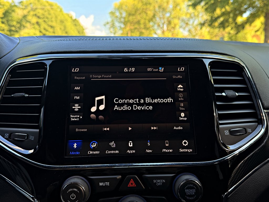 2020 Jeep Cherokee - $48,995
