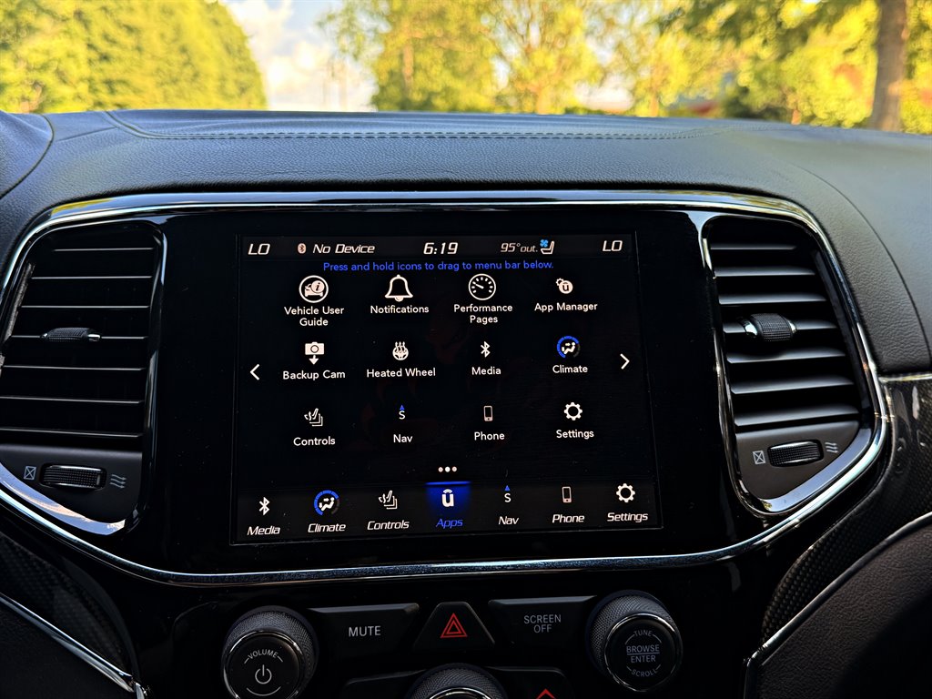 2020 Jeep Cherokee - $48,995