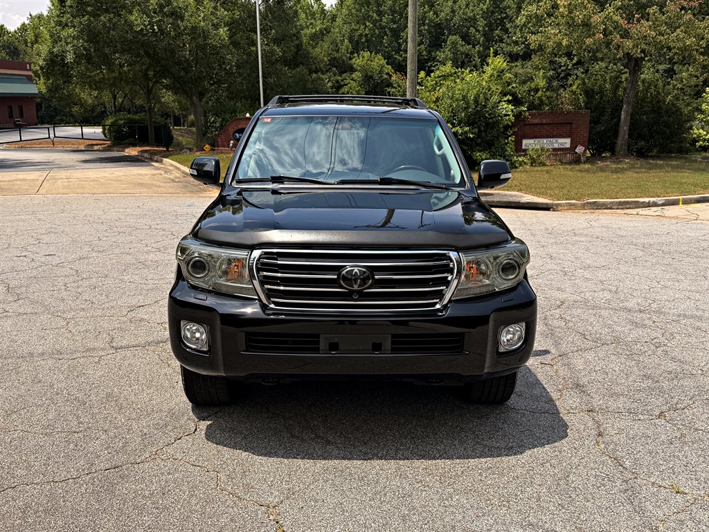 2013 Toyota Land Cruiser - $26,995