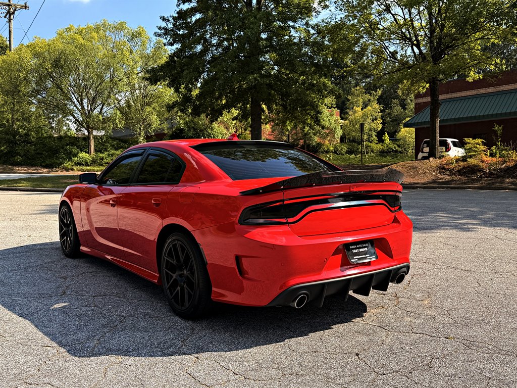 2017 Dodge Charger - $25,995