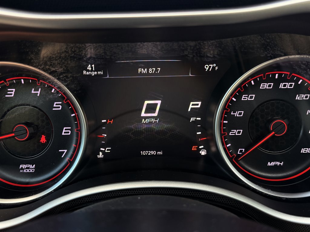 2017 Dodge Charger - $25,995