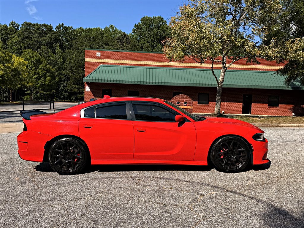 2017 Dodge Charger - $25,995