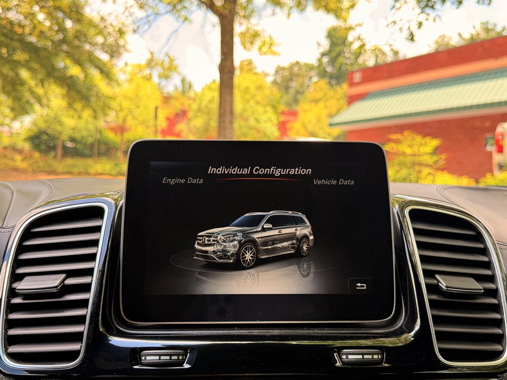 2018 Mercedes-Benz GLS - $27,995