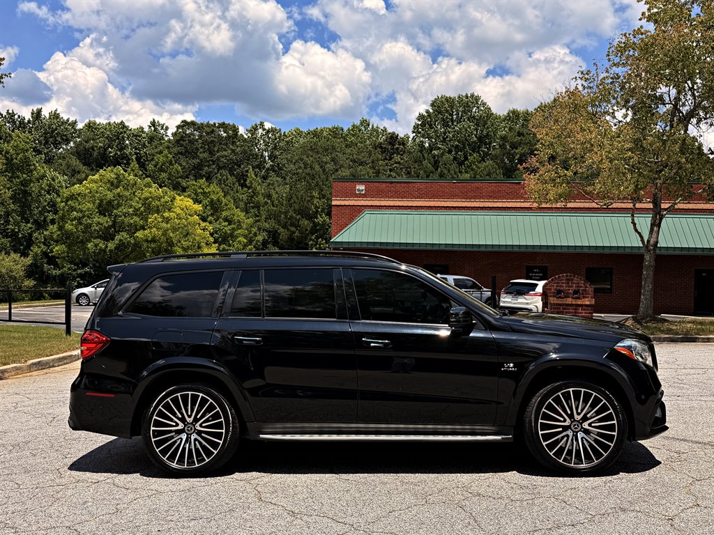2018 Mercedes-Benz GLS - $27,995