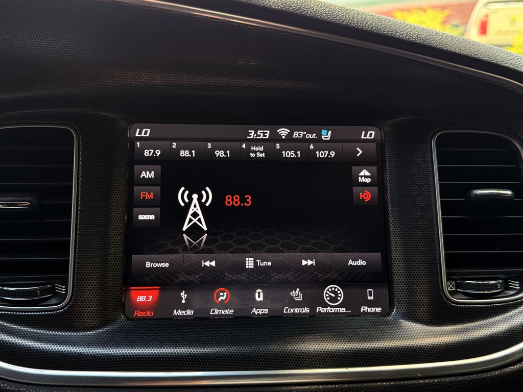 2018 Dodge Charger - $28,995