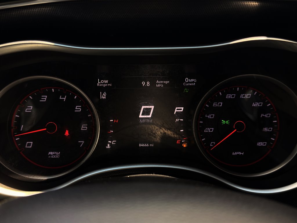2018 Dodge Charger - $28,995