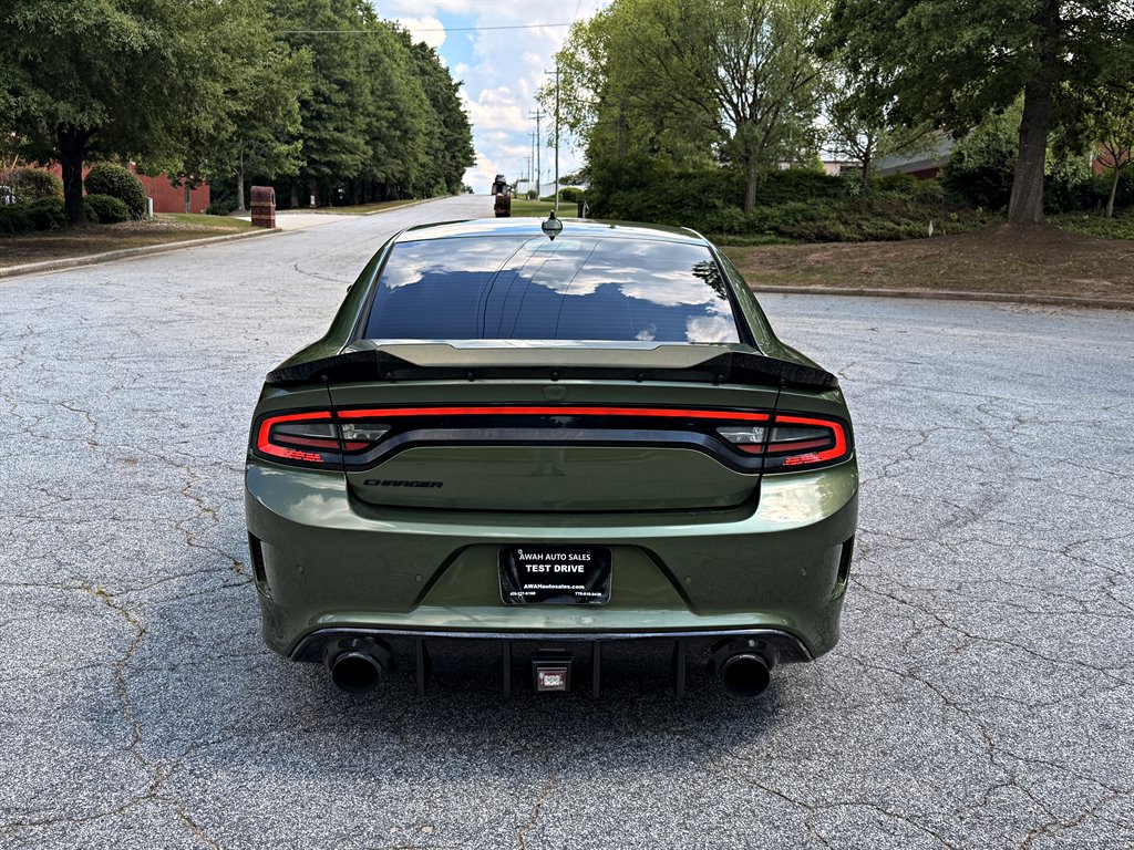 2018 Dodge Charger - $28,995
