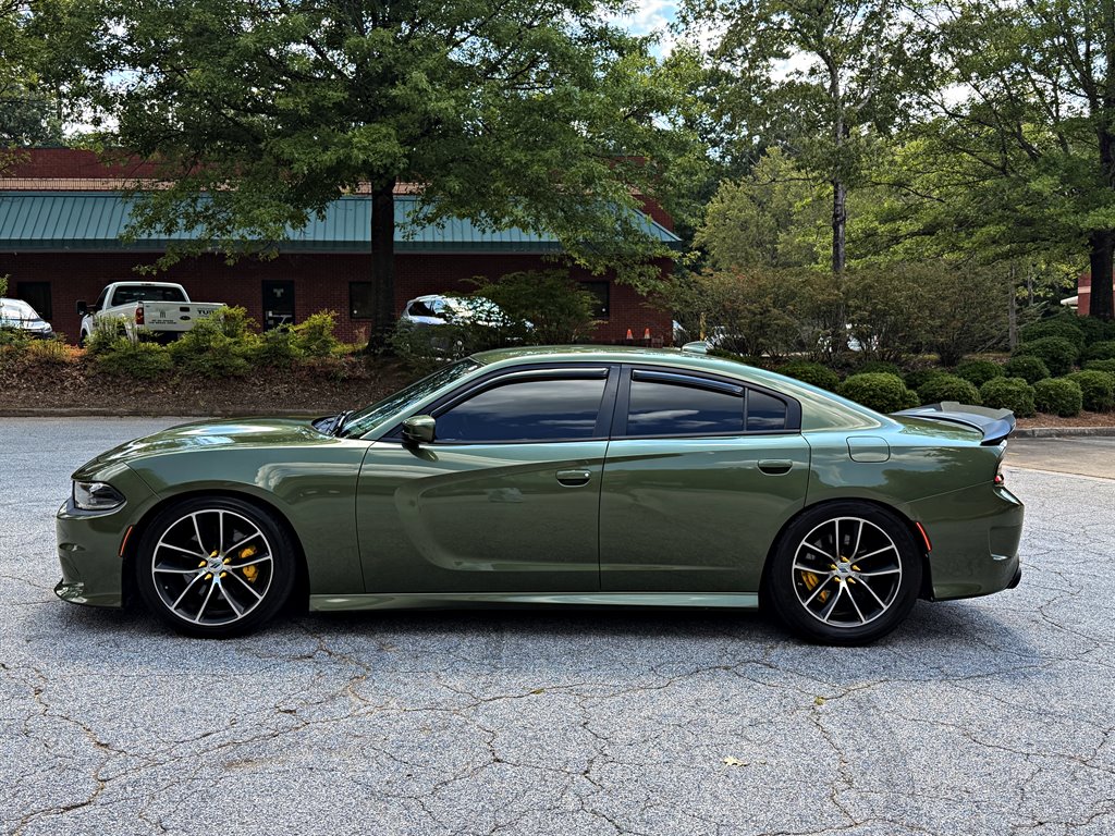 2018 Dodge Charger - $28,995