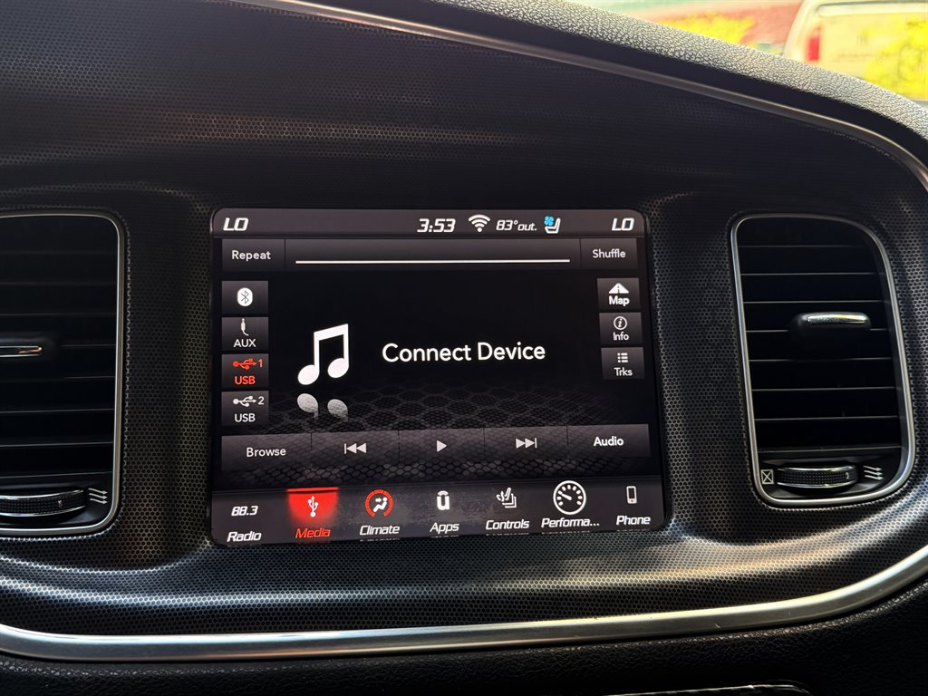 2018 Dodge Charger - $28,995
