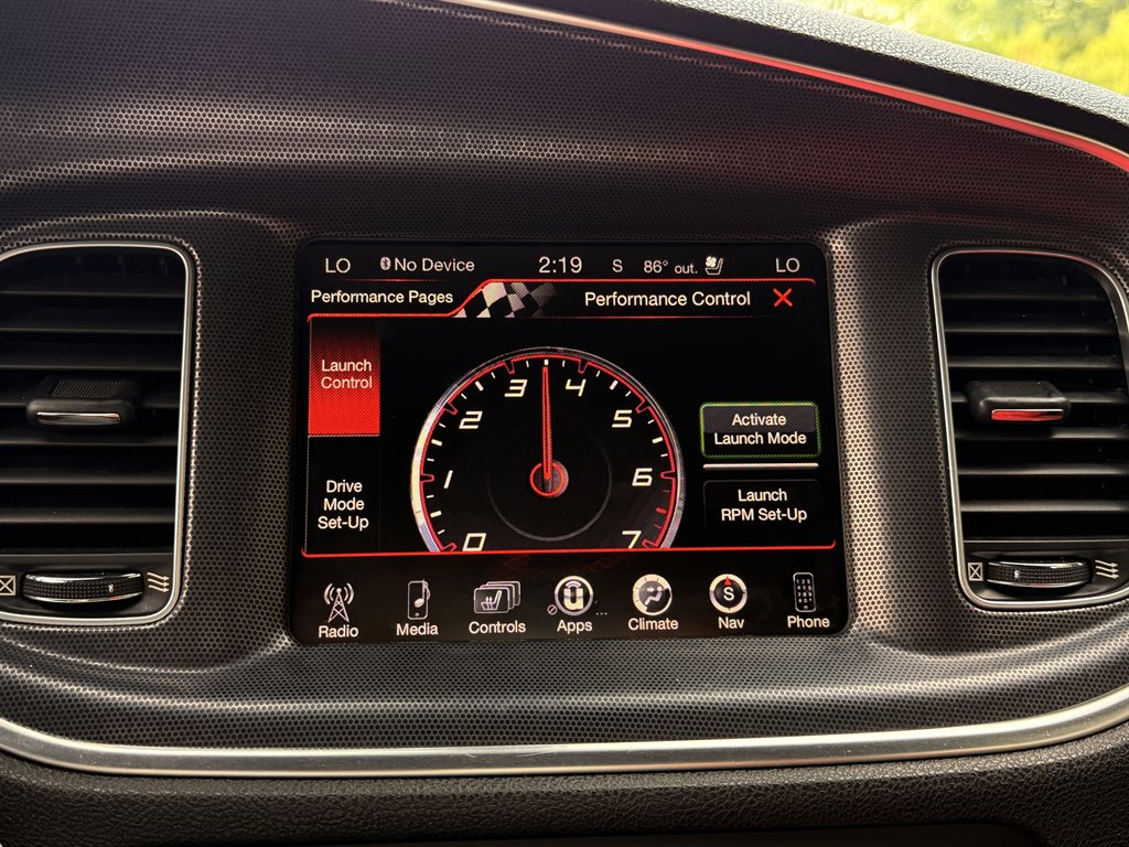 2016 Dodge Charger - $28,995