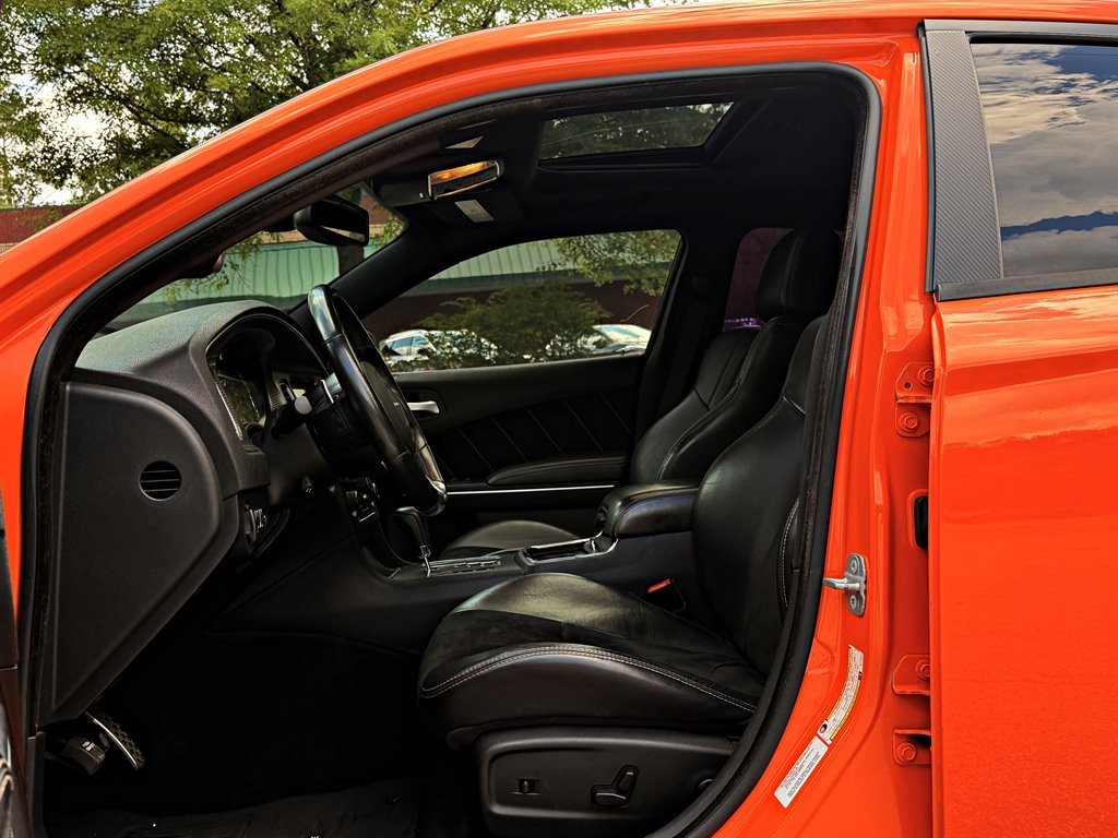 2014 Dodge Charger - $24,995