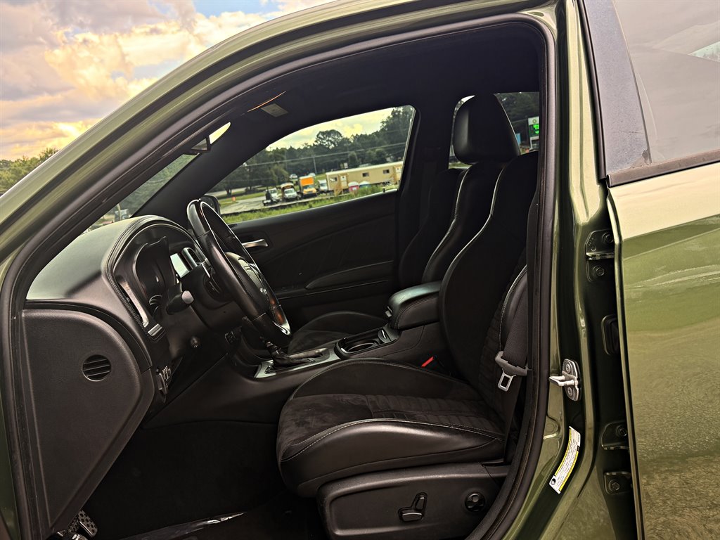 2019 Dodge Charger - $29,995