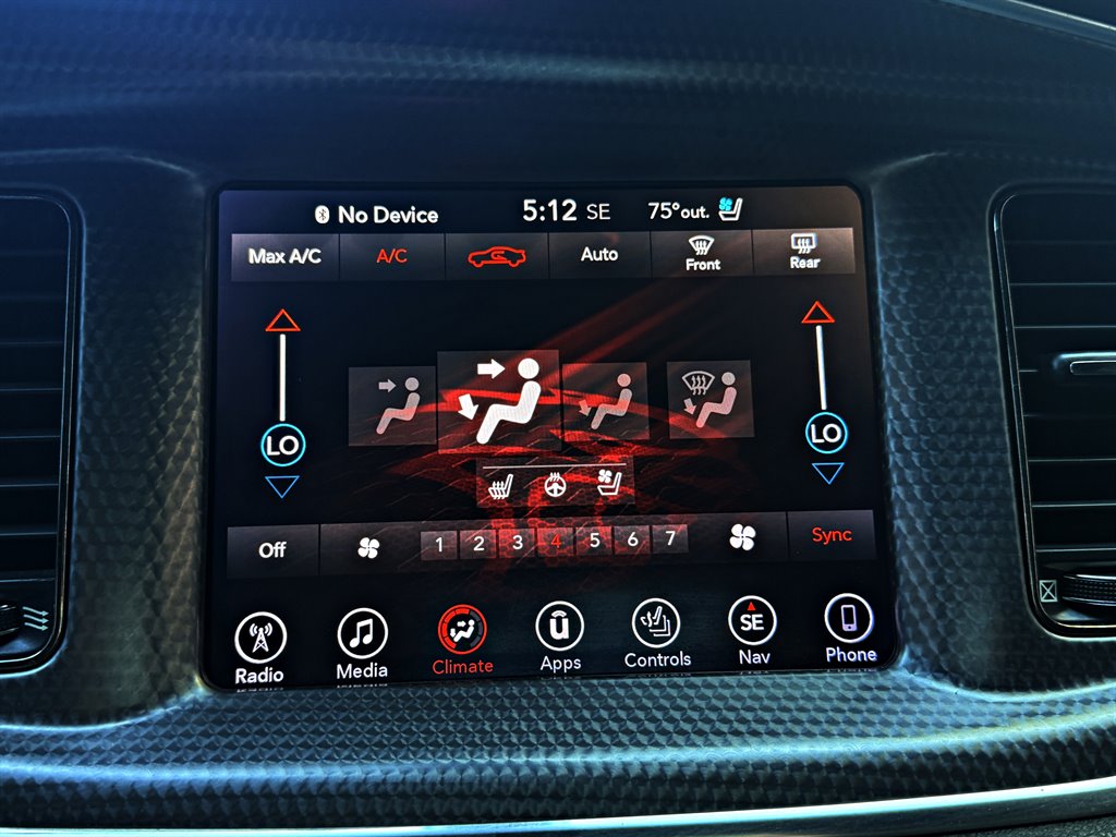 2017 Dodge Charger - $35,995