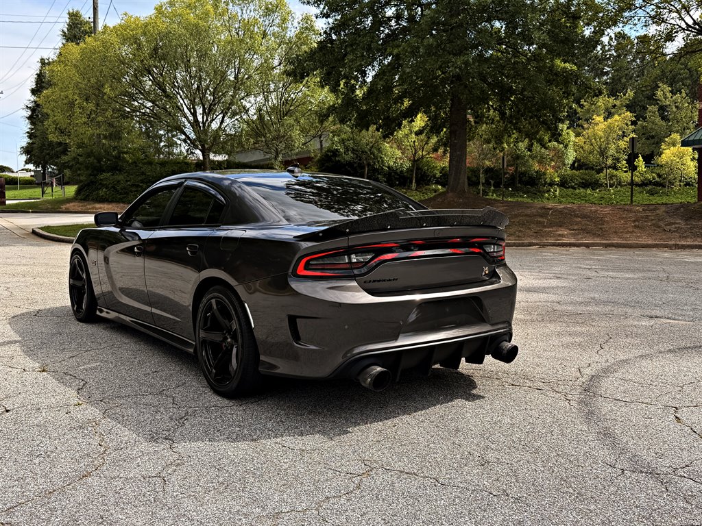2016 Dodge Charger - $30,995