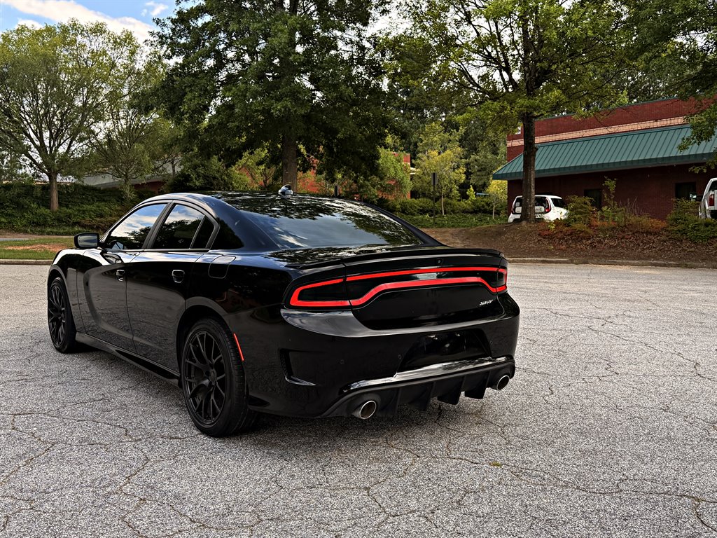 2018 Dodge Charger - $20,995